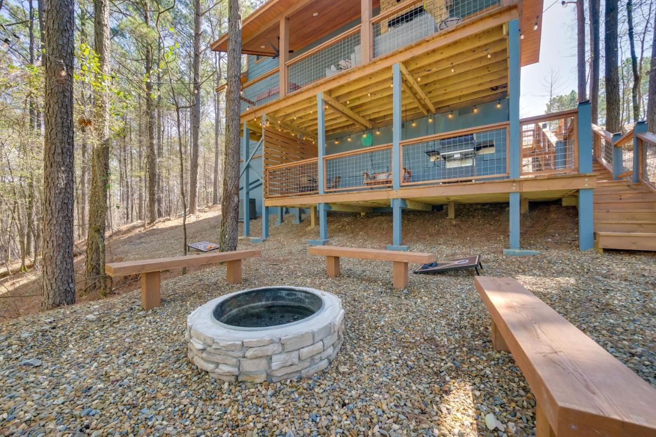 Serene Broken Bow Cabin With Hot Tub And Fire Pit! Exterior photo